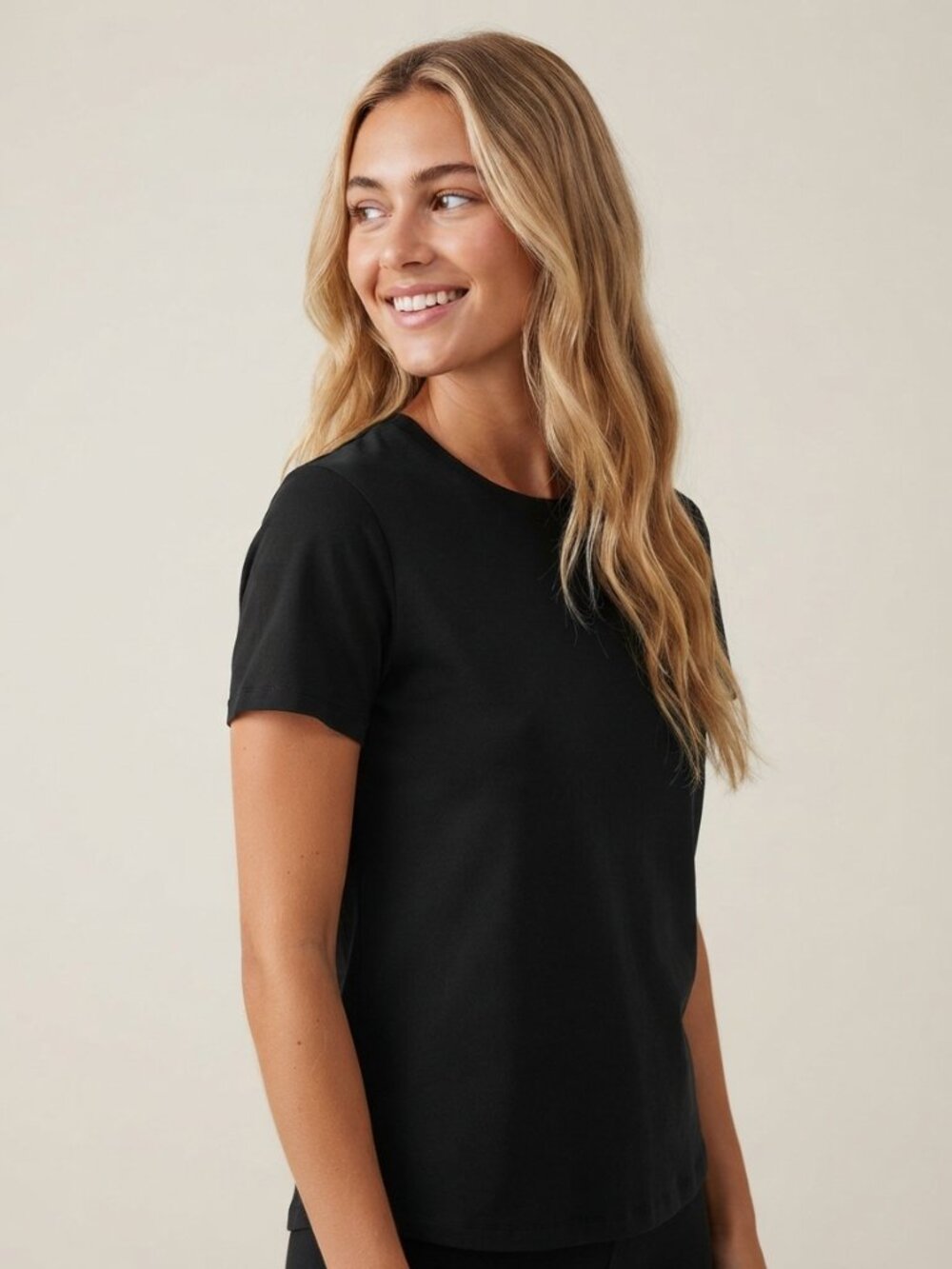 ADAY Women's Black Made It Short Sleeve T-Shirt Size Small 34827